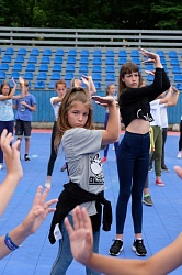 А как проходит ваше лето?