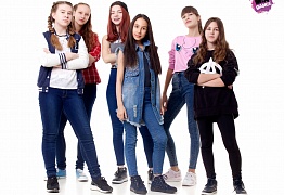 Дети и преподаватели