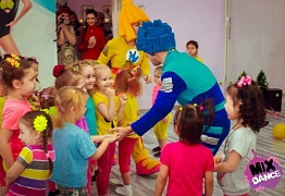 Новогодний утренник для самых маленьких