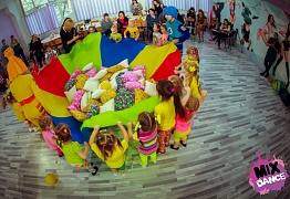 Новогодний утренник для самых маленьких