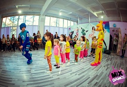 Новогодний утренник для самых маленьких