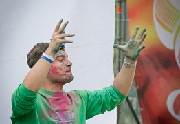 Краски Холи