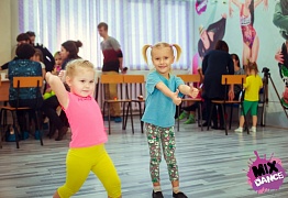 Новогодний утренник для самых маленьких