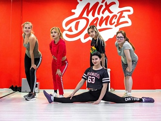 Просыпаемся вместе! Утренняя растяжка для бодрости на весь день! 