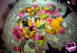 Новогодний утренник для самых маленьких