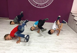 Будни в Mix Dance