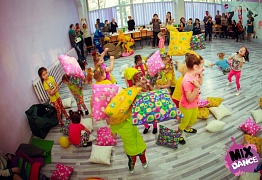 Новогодний утренник для самых маленьких