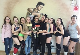 Будни в Mix Dance