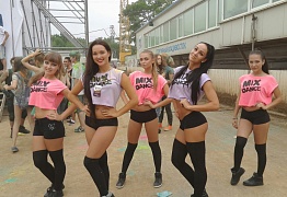 Краски Холи