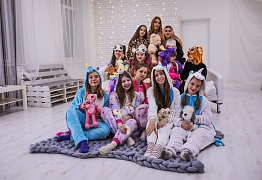 Группа Лолы 