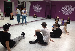 Будни в Mix Dance